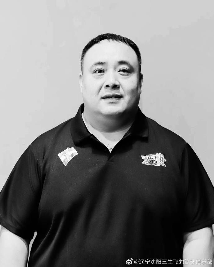 萧常乾在一旁陪着笑说：这个一次一粒就可以，是强效的。